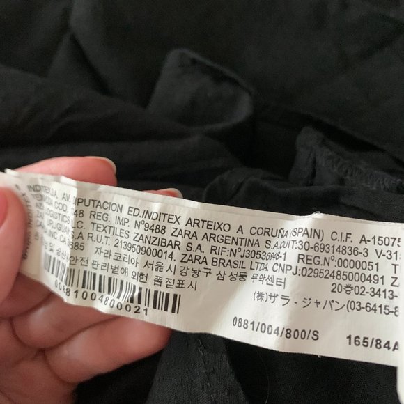 Black & White Zara Sleevless Top white lace - Picture 6 of 6